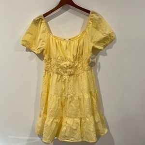 Altarid state yellow mini dress size large NWT